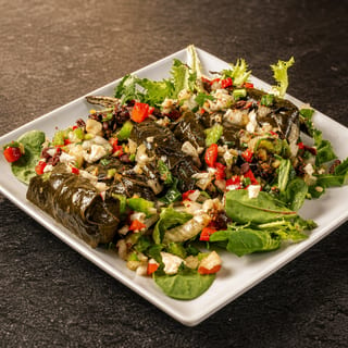 Dolmades (6 piece)